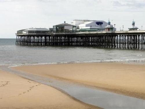The Pembroke Hotel Blackpool Eksteriør billede
