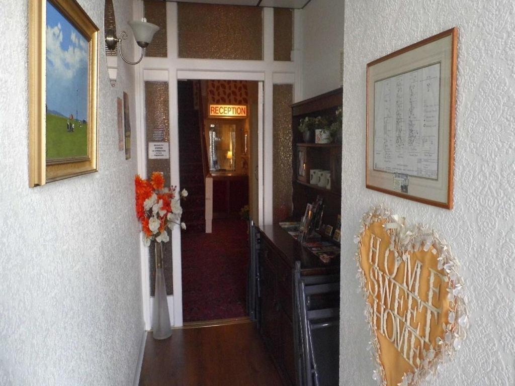 The Pembroke Hotel Blackpool Eksteriør billede